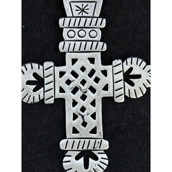 Vintage 925 Sterling Silver Large Cross From Mexico. - Picture 4 of 7